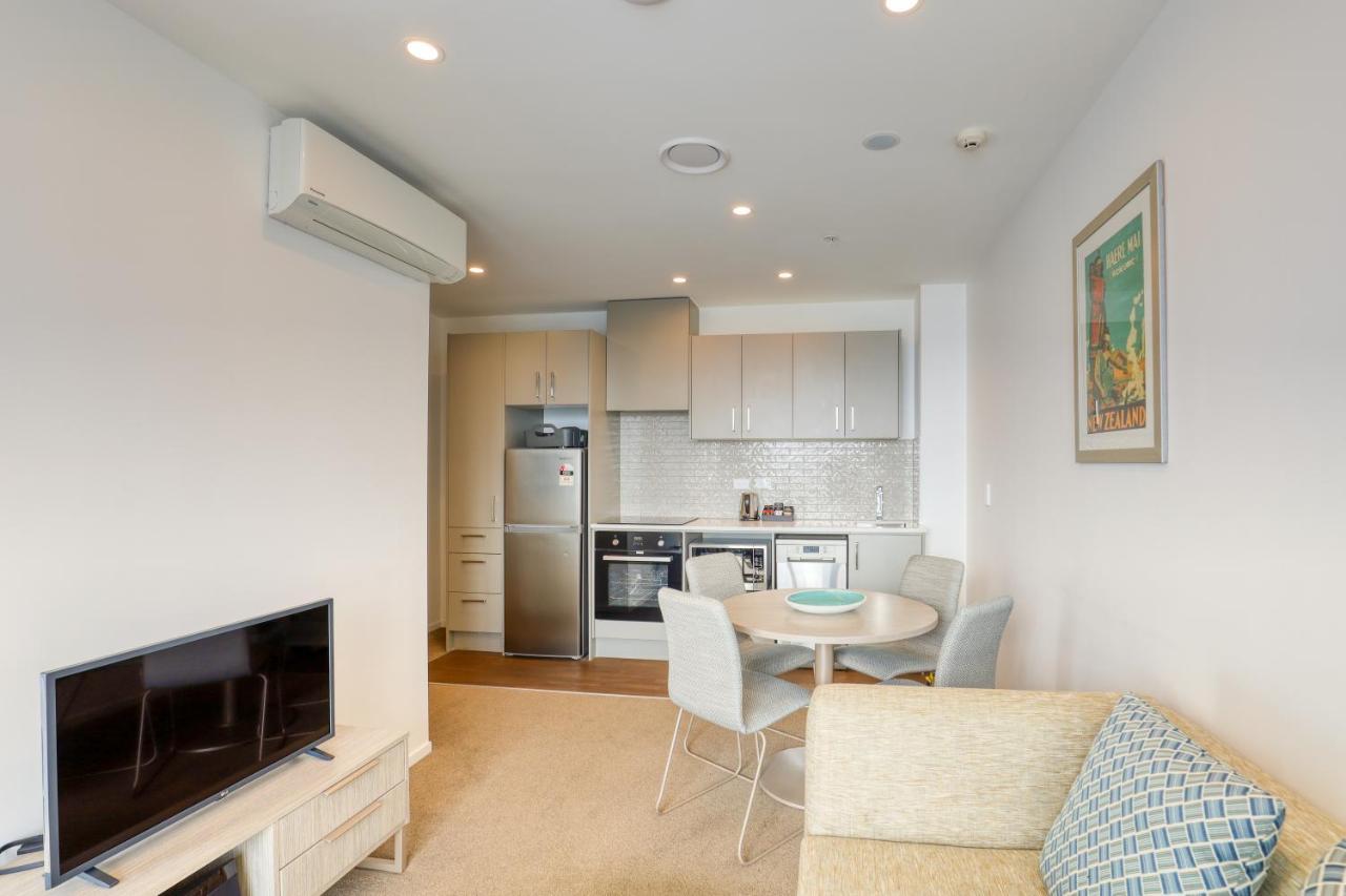 אוקלנד Ramada Suites By Wyndham Victoria Street West מראה חיצוני תמונה