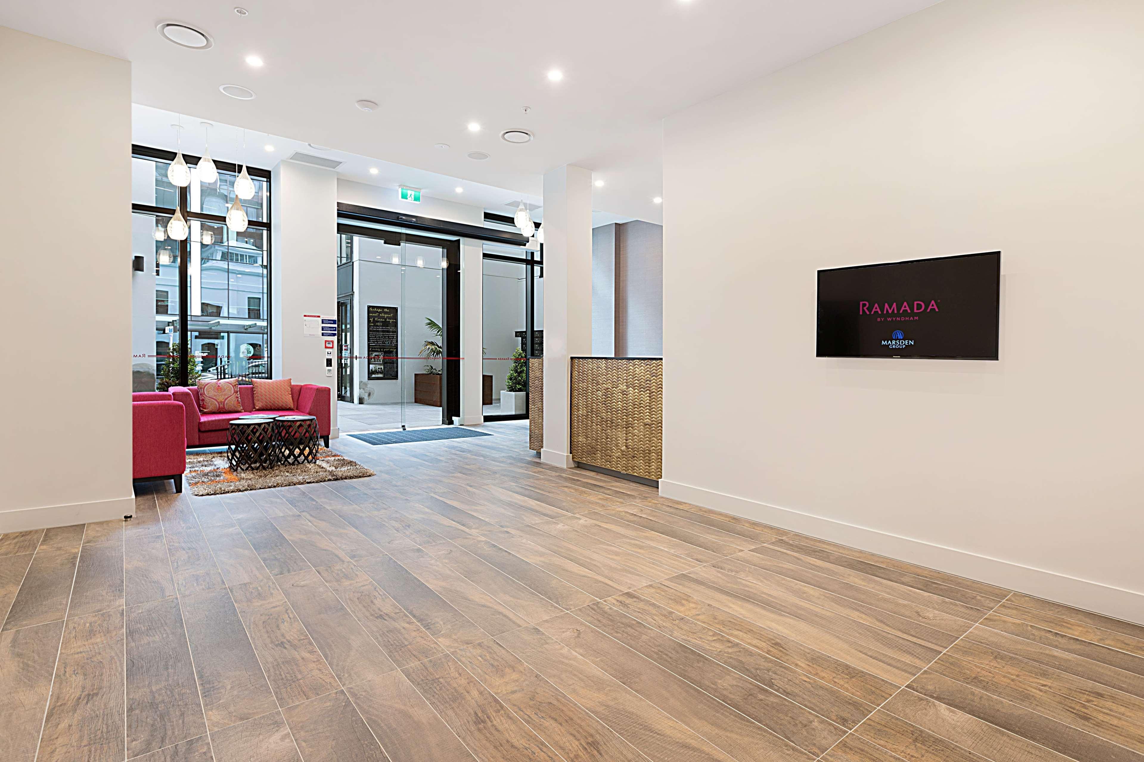 אוקלנד Ramada Suites By Wyndham Victoria Street West מראה חיצוני תמונה